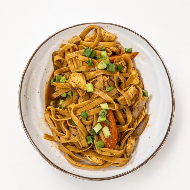 Tallarin Saltado Shrimp Lunch.