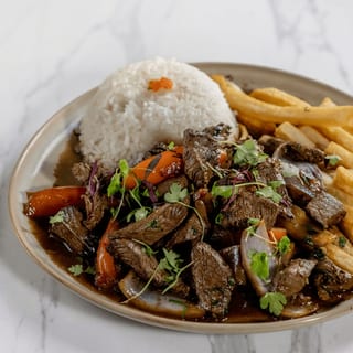 Lomo Saltado